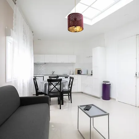 Elysee Ternes Apartment *